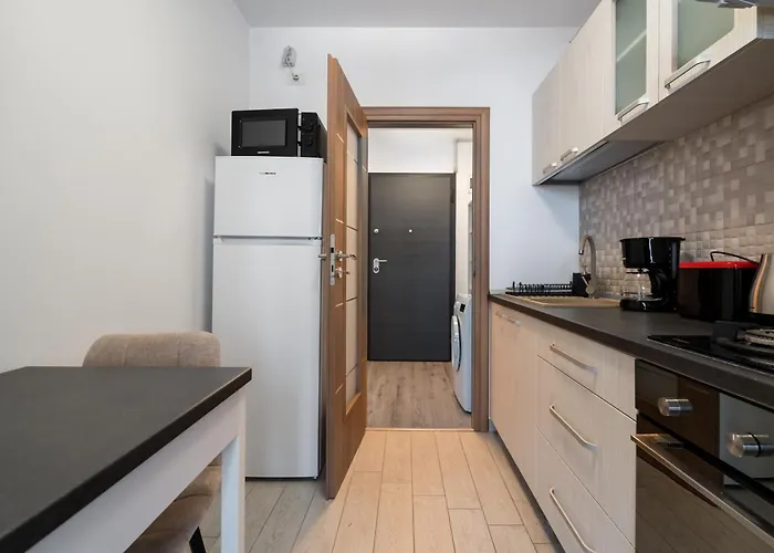 Plaza 92 Apartment