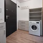 Plaza 92 * ブカレスト