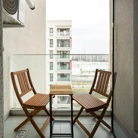 Plaza 92 Apartment