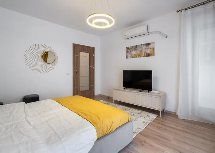 Plaza 92 Apartament *